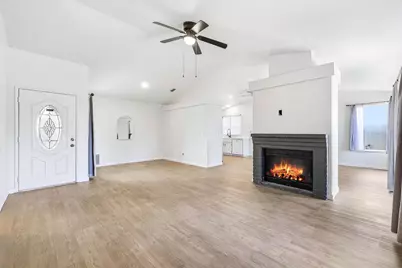 4087 Deaton Drive, Olivehurst, CA 95961 - Photo 8