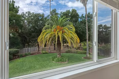 8192 Bonnie Oak Way, Citrus Heights, CA 95610 - Photo 16