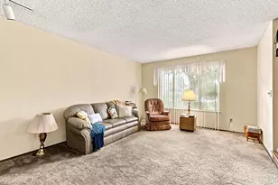 3328 Corbin Way, Sacramento, CA 95827 - Photo 6