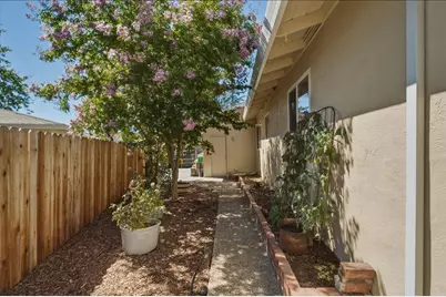 5609 White Fir Way, Sacramento, CA 95841 - Photo 26
