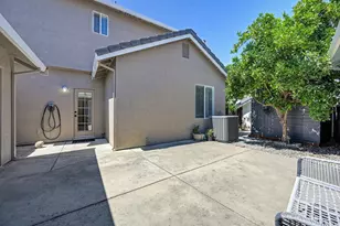 7423 Woodville Ln, Sacramento, CA 95842 - Photo 32