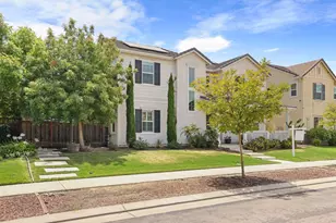 690 Channel Dr, Lathrop, CA 95330 - Photo 4