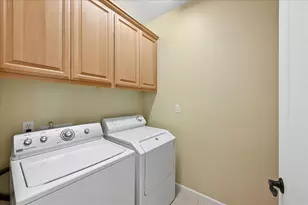 1537 Marseille Ln, Roseville, CA 95747 - Photo 28