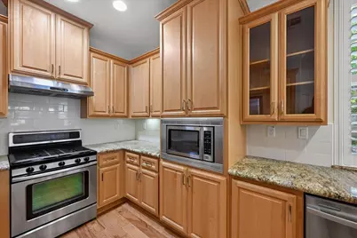 1537 Marseille Lane, Roseville, CA 95747 - Photo 16