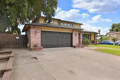 3172 W Creek Drive, Stockton, CA 95209 - Photo 2