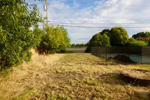 1021 Green Ln, Yuba City, CA 95993 - Photo 22