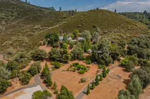 20888 Lyons Bald Mountian Rd, Sonora, CA 95370 - Photo 12