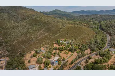 20888 Lyons Bald Mountian Rd, Sonora, CA 95370 - Photo 16