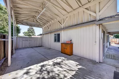 8541 Diamond Oak Way, Elk Grove, CA 95624 - Photo 38