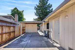 8541 Diamond Oak Way, Elk Grove, CA 95624 - Photo 50