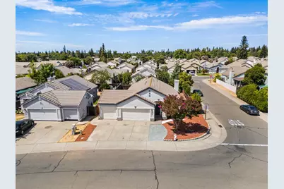 4408 Hedge Avenue, Sacramento, CA 95826 - Photo 2
