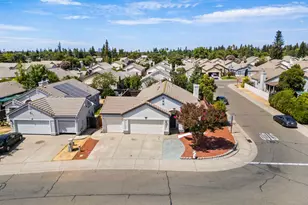 4408 Hedge Ave, Sacramento, CA 95826 - Photo 2