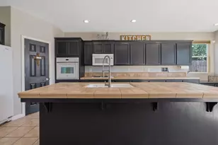 1114 Paradise Dr, Lemoore, CA 93245 - Photo 24