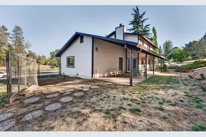 18095 Applegate Road, Applegate, CA 95703 - Photo 36
