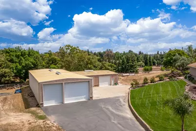 10714 Amerine Lane, Oakdale, CA 95361 - Photo 12