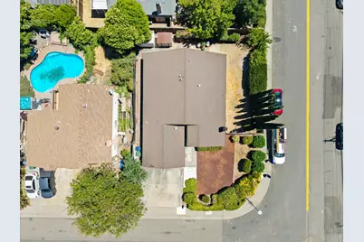 3925 Tillamook Way, Sacramento, CA 95826 - Photo 30
