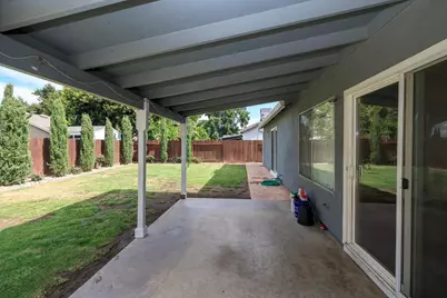 2017 Star Oak Avenue, Modesto, CA 95355 - Photo 32