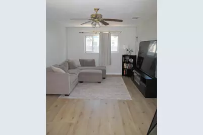 6708 Steiner, Sacramento, CA 95823 - Photo 12