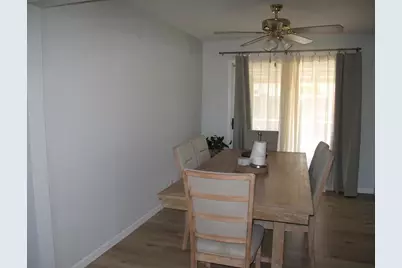 6708 Steiner, Sacramento, CA 95823 - Photo 10