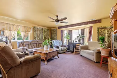 2509 Jasmin Avenue, Modesto, CA 95350 - Photo 10
