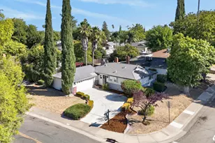2121 50th Ave, Sacramento, CA 95822 - Photo 32