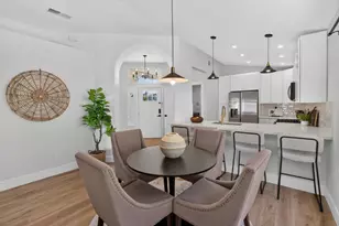 8438 Cold Water Ct, Elk Grove, CA 95624 - Photo 12