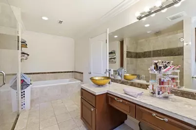 2411 Post Oak Ln, Sacramento, CA 95825 - Photo 34