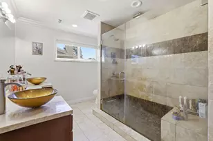 2411 Post Oak Ln, Sacramento, CA 95825 - Photo 32