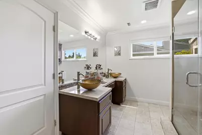 2411 Post Oak Ln, Sacramento, CA 95825 - Photo 30