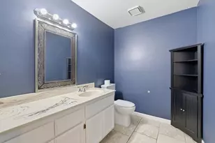 2411 Post Oak Ln, Sacramento, CA 95825 - Photo 36
