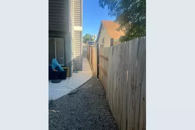 19 Hallwood Court, Sacramento, CA 95823 - Photo 38