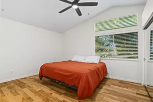 19 Hallwood Ct, Sacramento, CA 95823 - Photo 22
