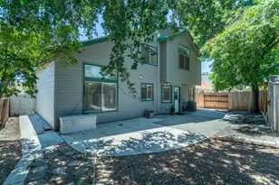 19 Hallwood Ct, Sacramento, CA 95823 - Photo 6