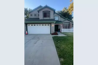 19 Hallwood Court, Sacramento, CA 95823 - Photo 2