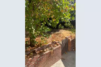 2870 Branch Street, Sacramento, CA 95815 - Photo 16