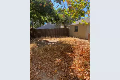 2870 Branch Street, Sacramento, CA 95815 - Photo 20