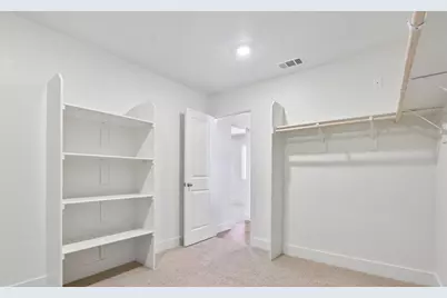 7978 Riverflow Way, Sacramento, CA 95832 - Photo 14