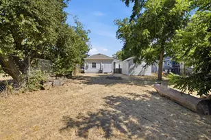 4250 11th Ave, Sacramento, CA 95817 - Photo 50