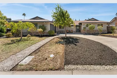 6691 13th Street, Sacramento, CA 95831 - Photo 2