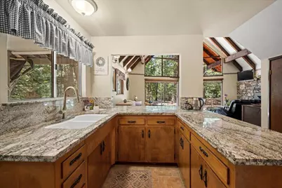 5695 Juarez Road, Pollock Pines, CA 95726 - Photo 14