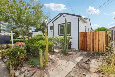 2444 108th Avenue, Oakland, CA 94603 - Photo 2