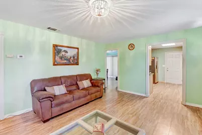 4041 Constitution Avenue, North Highlands, CA 95660 - Photo 10