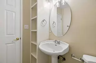 5884 Revelstok Dr, Sacramento, CA 95842 - Photo 40