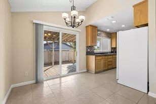 5884 Revelstok Dr, Sacramento, CA 95842 - Photo 32