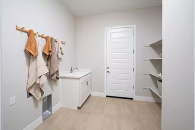 8190 Spring Berry, Roseville, CA 95747 - Photo 8