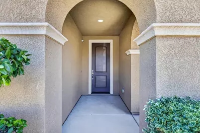 10092 Avocado Way, Elk Grove, CA 95757 - Photo 4