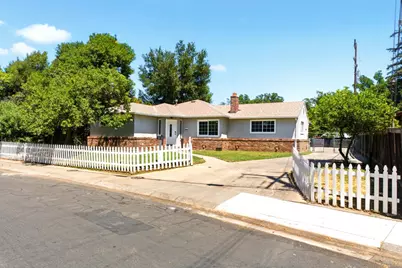 4015 55th Street, Sacramento, CA 95820 - Photo 2