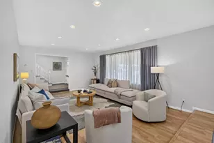 6903 Los Olivos, Carmichael, CA 95608 - Photo 12