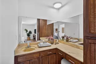 6903 Los Olivos, Carmichael, CA 95608 - Photo 50