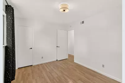 6903 Los Olivos, Carmichael, CA 95608 - Photo 36
